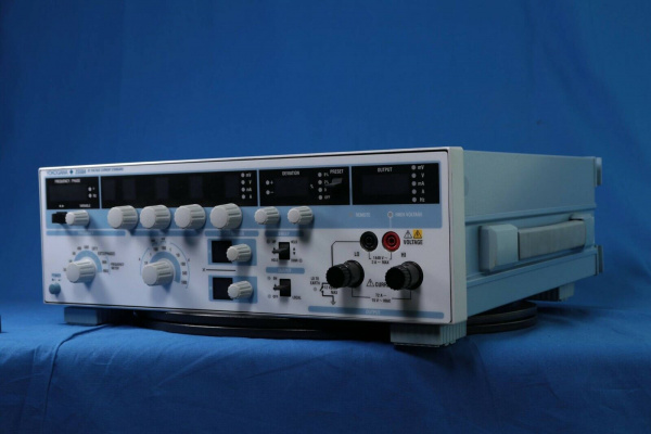 Калибратор Yokogawa 2558A (демонстрационный) купить по низкой цене | МАКСПРОФИТ Калибратор Yokogawa 2558A (демонстрационный) купить по низкой цене | МАКСПРОФИТ