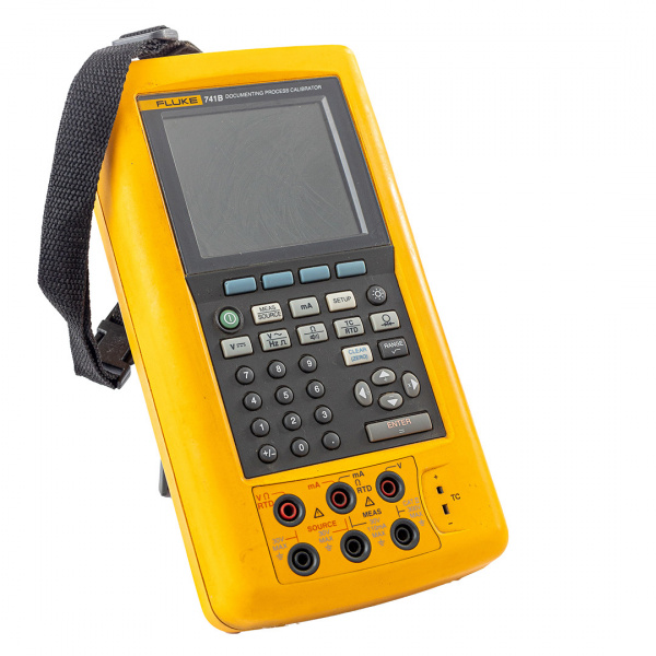 Регистрирующий калибратор Fluke 741B (демонстрационный) купить по низкой цене | МАКСПРОФИТ Регистрирующий калибратор Fluke 741B (демонстрационный) купить по низкой цене | МАКСПРОФИТ