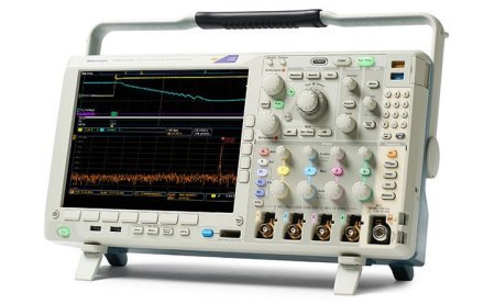 Осциллограф Tektronix MDO4054C купить по низкой цене | МАКСПРОФИТ