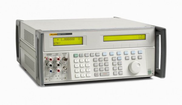 Многоцелевой калибратор Fluke 5522A Multi-Product Calibrator (демонстрационный) купить по низкой цене | МАКСПРОФИТ Многоцелевой калибратор Fluke 5522A Multi-Product Calibrator (демонстрационный) купить по низкой цене | МАКСПРОФИТ