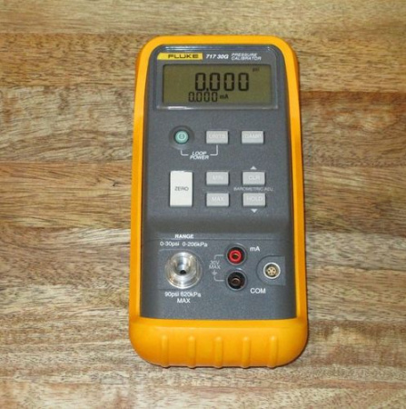 Калибратор технологических процессов Fluke 717 30G купить по низкой цене | МАКСПРОФИТ