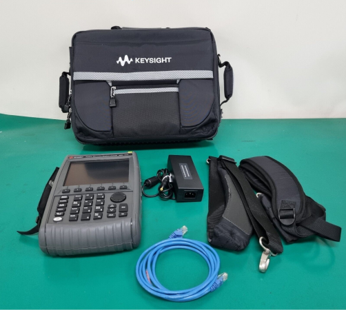 Портативный СВЧ-анализатор спектра Keysight FieldFox N9962A (от 9 кГц до 50 ГГц) (демонстрационный) купить по низкой цене | МАКСПРОФИТ